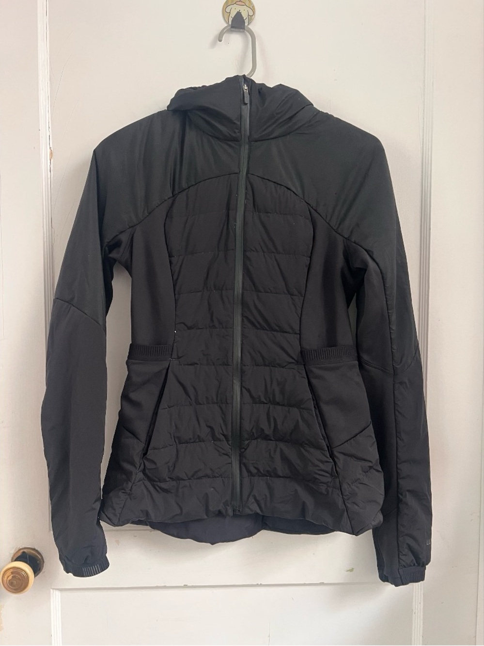 Lululemon Black
Women's Down for It All Jacket $228 Size 6